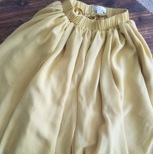 Baileys Blossoms Mustard Maxi 4t
